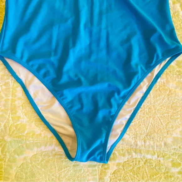 Diane Von Furstenburg color block one piece swimsuit - Picture 13 of 16